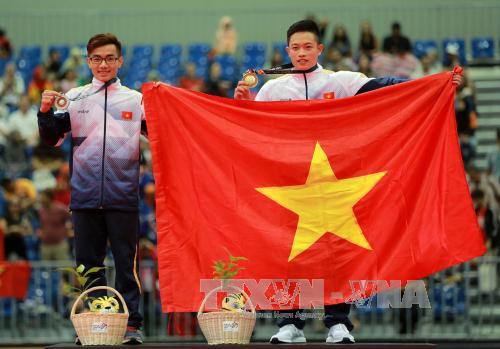 Thể dục dụng cụ Việt Nam tiếp tục giành thêm 2 huy chương